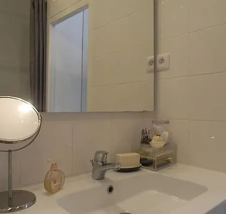 Appartement Loft Montmarte - Rue Muller Paris